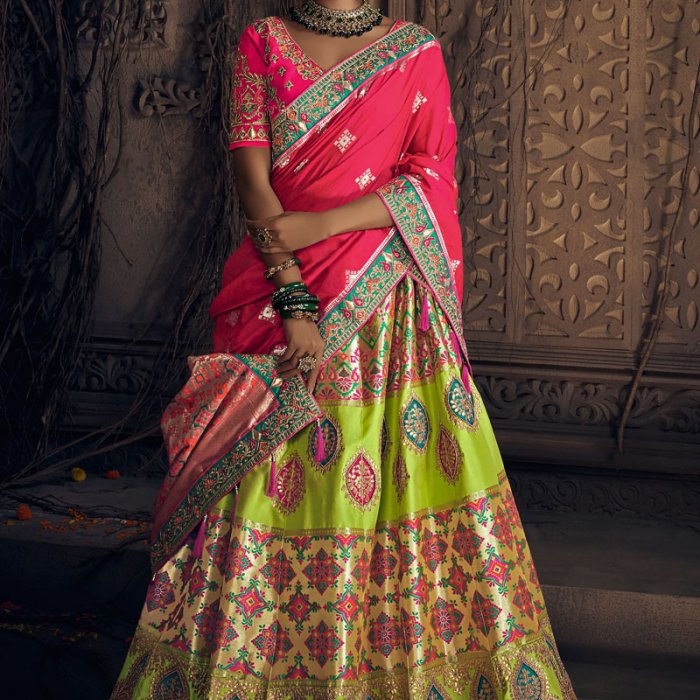 How To Wear Saree In Lehenga Style| साड़ी को लहंगे की तरह ड्रेप कैसे करें|  Saree Draping Karne Ke Tarike | how to wear saree in lehenga style |  HerZindagi