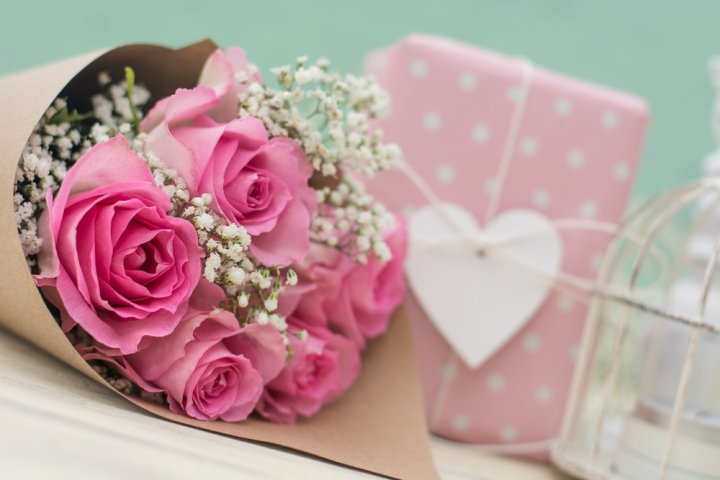 誕生日プレゼントに人気の花束12選！彼女や友達向けのおすすめをご紹介		