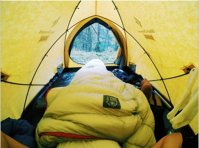 寝袋の人気ランキングTOP10！キャンプや登山で本当に役立つのはこれ！