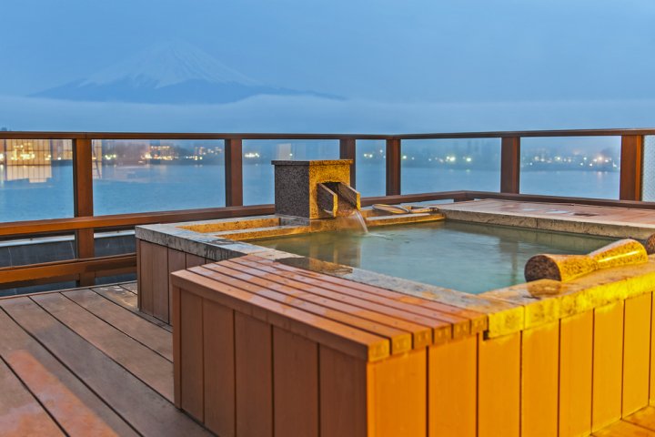 静岡で人気のホテル2022！両親の還暦祝いにおすすめの温泉宿もご紹介！