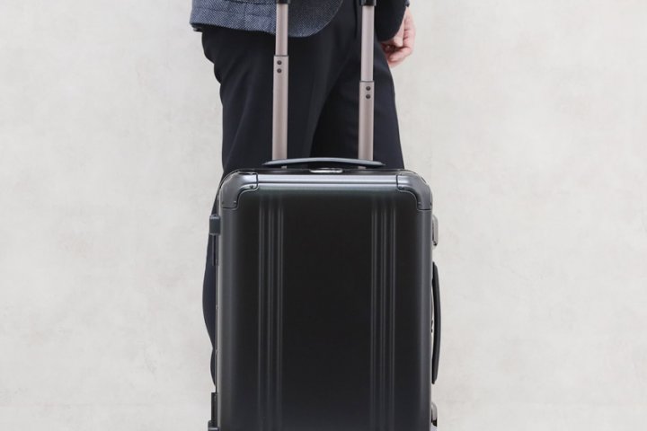 男性におすすめのメンズキャリーバッグ・スーツケース人気ブランドランキングTOP12【2024年最新情報】