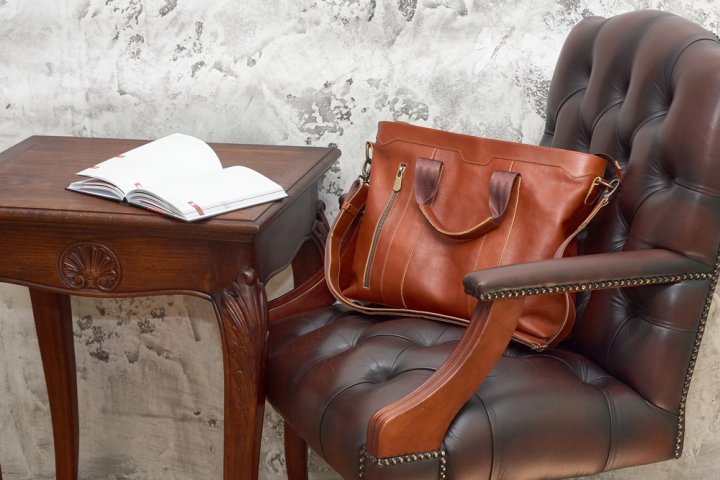 おすすめの革・レザー製メンズトートバッグ 人気ブランドランキング37選【2025年版】