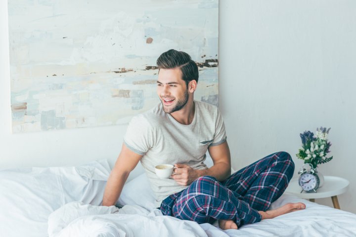 プレゼント向きのメンズルームウェア・部屋着 人気ブランドランキングTOP20！夏用や冬用のものなどを紹介！