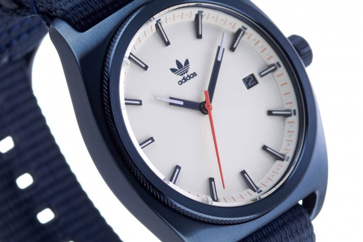 人気のメンズスポーツ腕時計 ブランドランキングTOP10【2024年最新版】