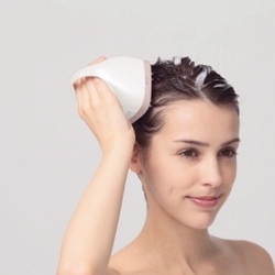 頭皮ブラシ・頭皮エステ