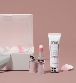 ジルスチュアート コスメ