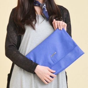 etii shop クラッチバッグ