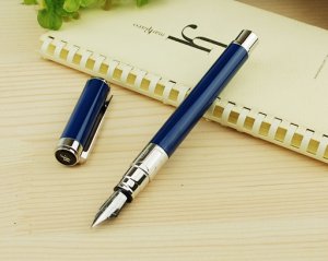 ボールペン・万年筆