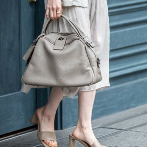 ヘイニ（HAYNI） ハンドバッグ