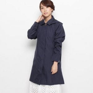 ビコーズ（because） レインコート