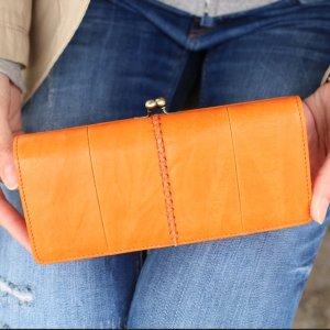 ラ・マーレ（La Maree） 革長財布