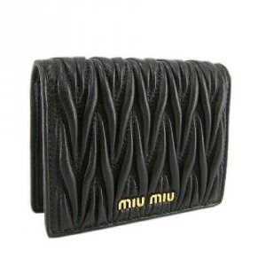 ミュウミュウ（Miu Miu） ミニ財布