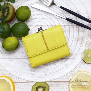 ラマーレ（LAMAREE） 二つ折り財布