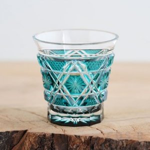 島津薩摩切子 カットグラスセット（緑・赤）木箱入り 2025年】切子