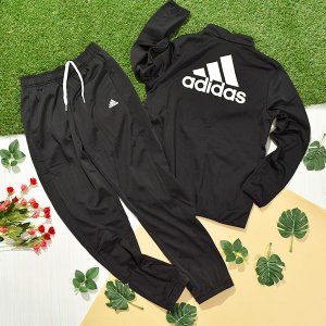 スポーツウェア