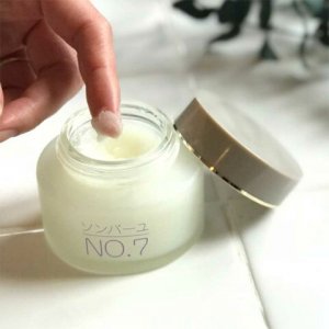 保湿クリーム