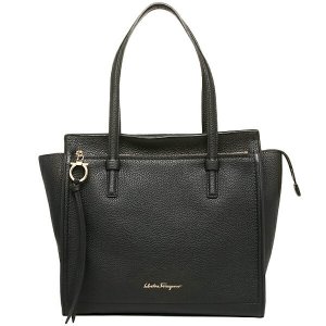 サルヴァトーレ フェラガモ（Salvatore Ferragamo） 革バッグ
