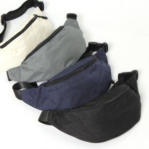 リアルスタイル（REAL STYLE） ボディバッグ