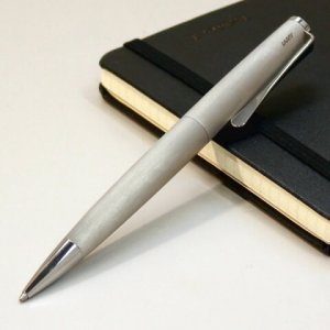 ボールペン