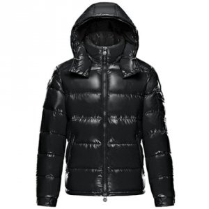 モンクレール（Moncler） ダウン