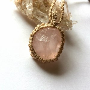 ルスヒーリングストーンズ（LUZ healingstones） 天然石ネックレス