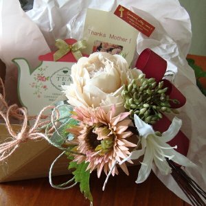 紅茶と花のセット