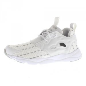 リーボック（Reebok）