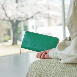 シティ ラウンド長財布