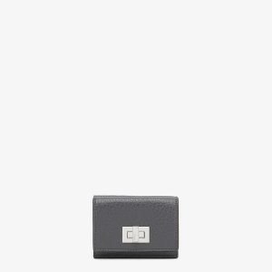 ピーカブー セレリア マイクロ 三つ折り財布