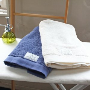 パシフィックファニチャーサービス（PACIFIC FURNITURE SERVICE）