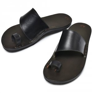 ユッタ ニューマン（Jutta Neumann） サンダル