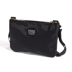 フレドリックパッカーズ（FREDRIK PACKERS） サコッシュ
