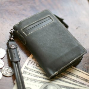 コルボ（CORBO.） 革財布