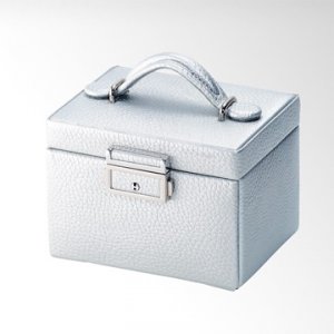 STAR JEWELRY（スタージュエリー）