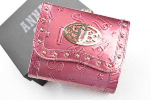アナ スイ（ANNA SUI） スタッズ財布
