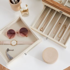 アクセサリーケース