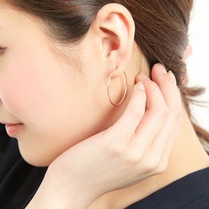 PRIMA LUCE ピアス