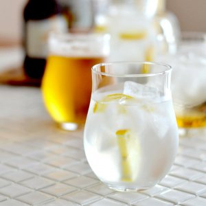 グラス・タンブラー