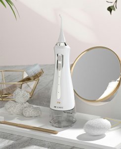 口腔洗浄器