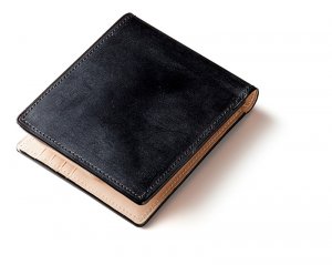 ココマイスター（COCOMEISTER） 革二つ折り財布