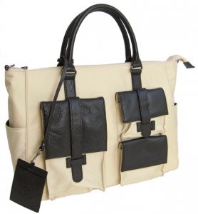 トワトワ（trois trois）  3wayバッグ