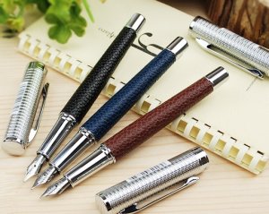 ボールペン・万年筆