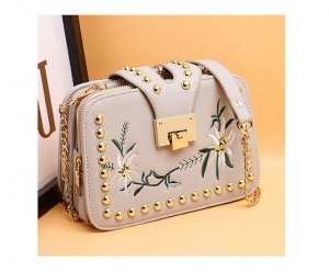 ファボリ（FAVORI） ショルダーバッグ