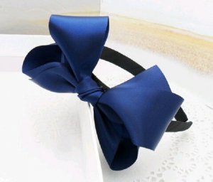 ヘアアクセサリー