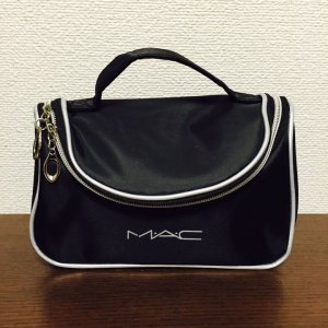 M･A･C（マック）　　