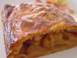 ホワイトルンゼ（White Runse） アップルパイ