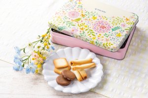 YOKUMOKU（ヨックモック）