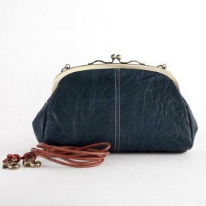 アインソフ（Ain Soph） がま口ポシェット