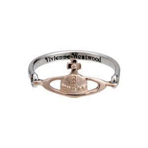 ヴィヴィアン・ウエストウッド（Vivienne Westwood） 指輪