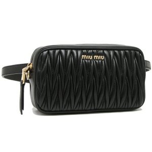 ミュウミュウ（MiuMiu） ボディバッグ